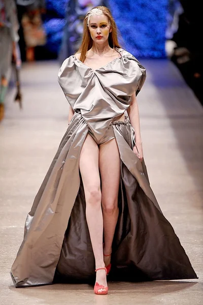 Look 56